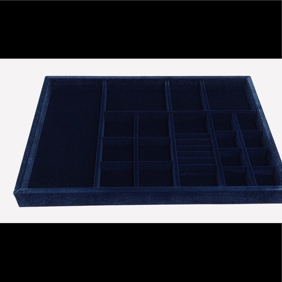 SOLD OUT - Picture 2 of 3